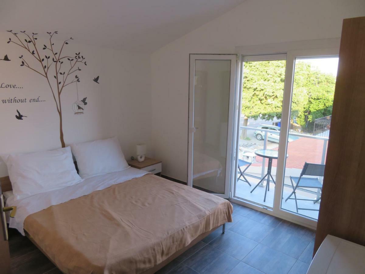 Vila Velvet Hotell Starigrad Paklenica Eksteriør bilde