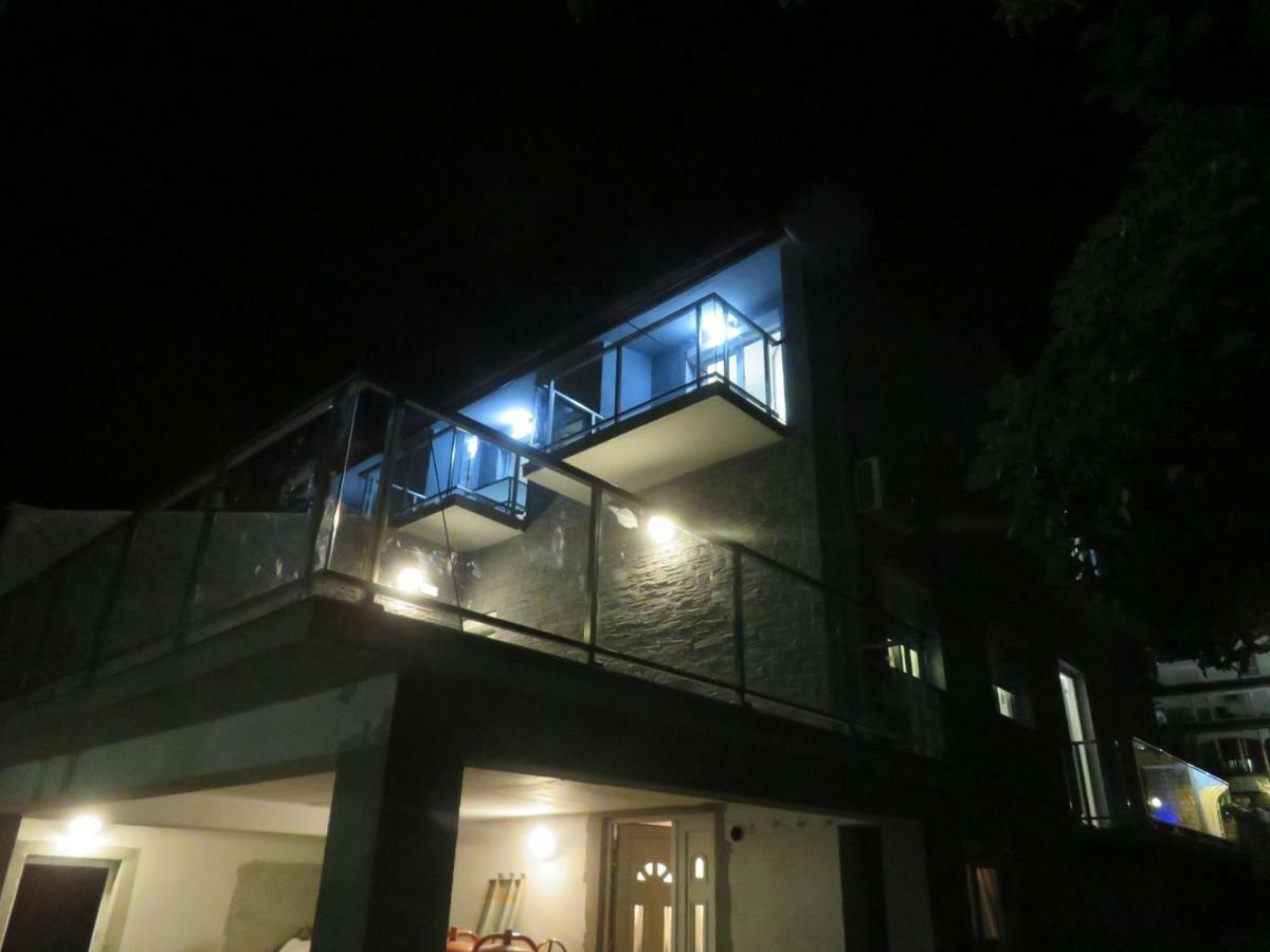 Vila Velvet Hotell Starigrad Paklenica Eksteriør bilde