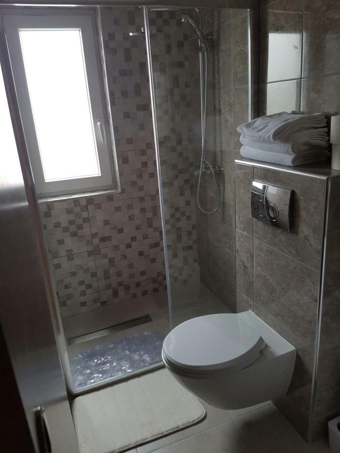 Vila Velvet Hotell Starigrad Paklenica Eksteriør bilde